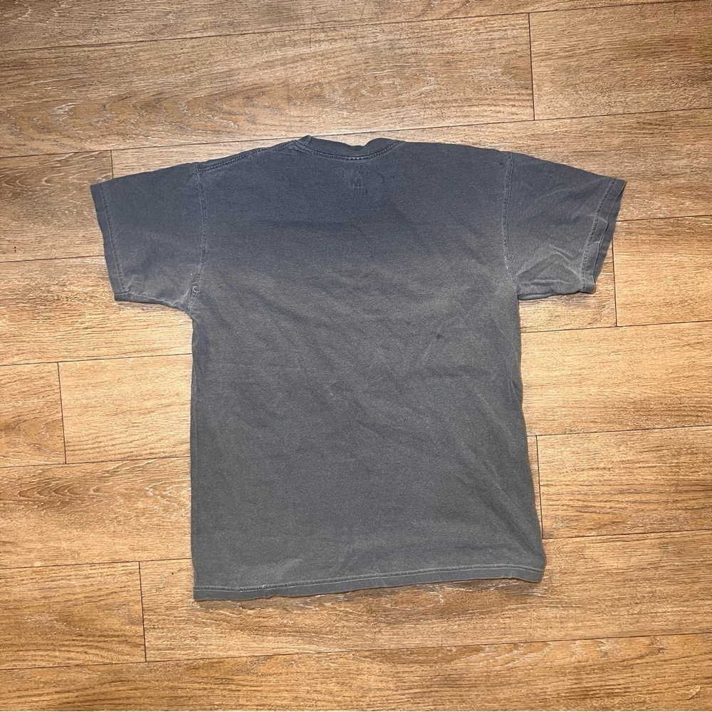 Brand Graphic T-Shirt men size medium - Picture 3 of 3